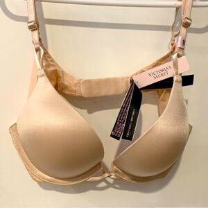 Victoria’s Secret push up bra 32AA